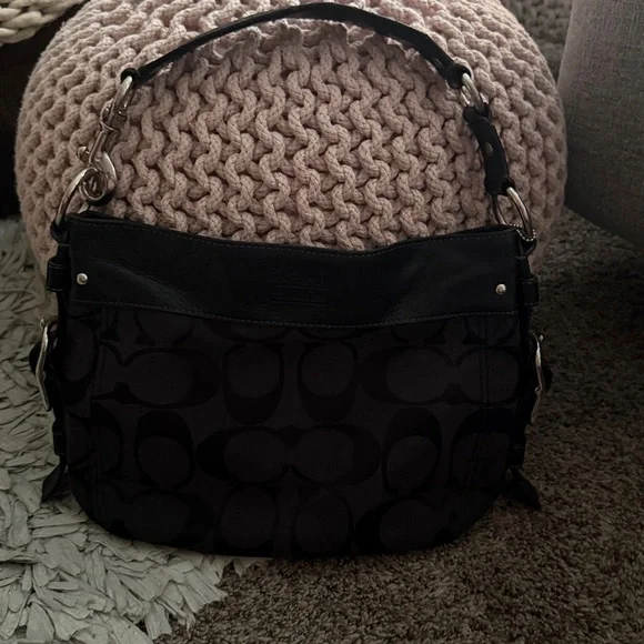 Y2K Black coach Shoulder Bag - Picture 1 of 13